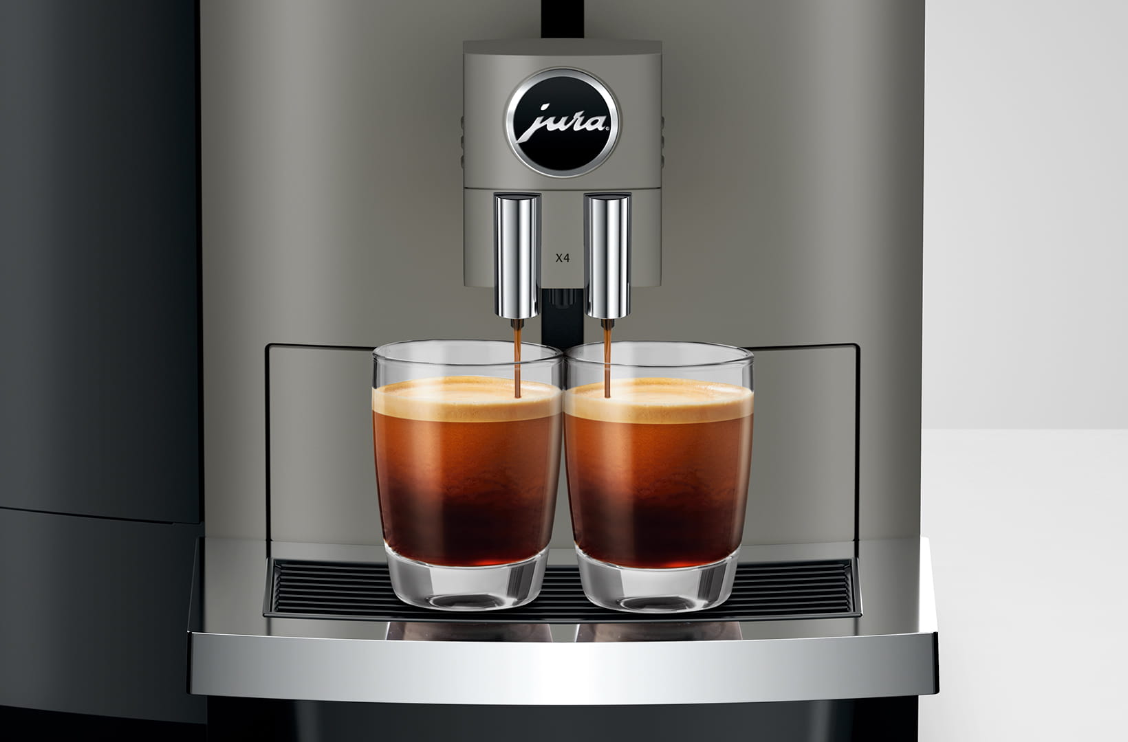 X4 - JURA Coffee Machines - Specialities: Latte Macchiato